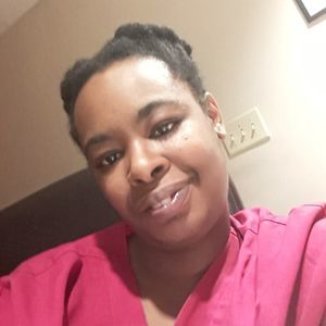 Meet your Posher, Kendra